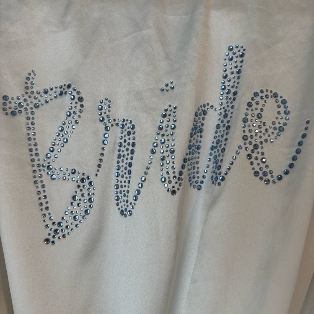 Embellished Bride Robe- VS - Picture 3 of 4